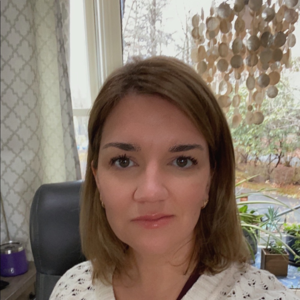 Meet your Posher, Leah